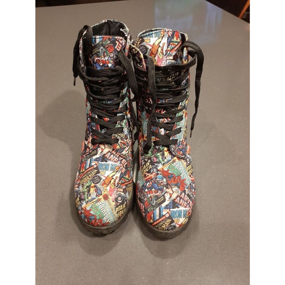 Marvel Comics Print Combat Boots Womens Size 8 Superhero Lace Up Ankle Boots - Picture 3 of 10